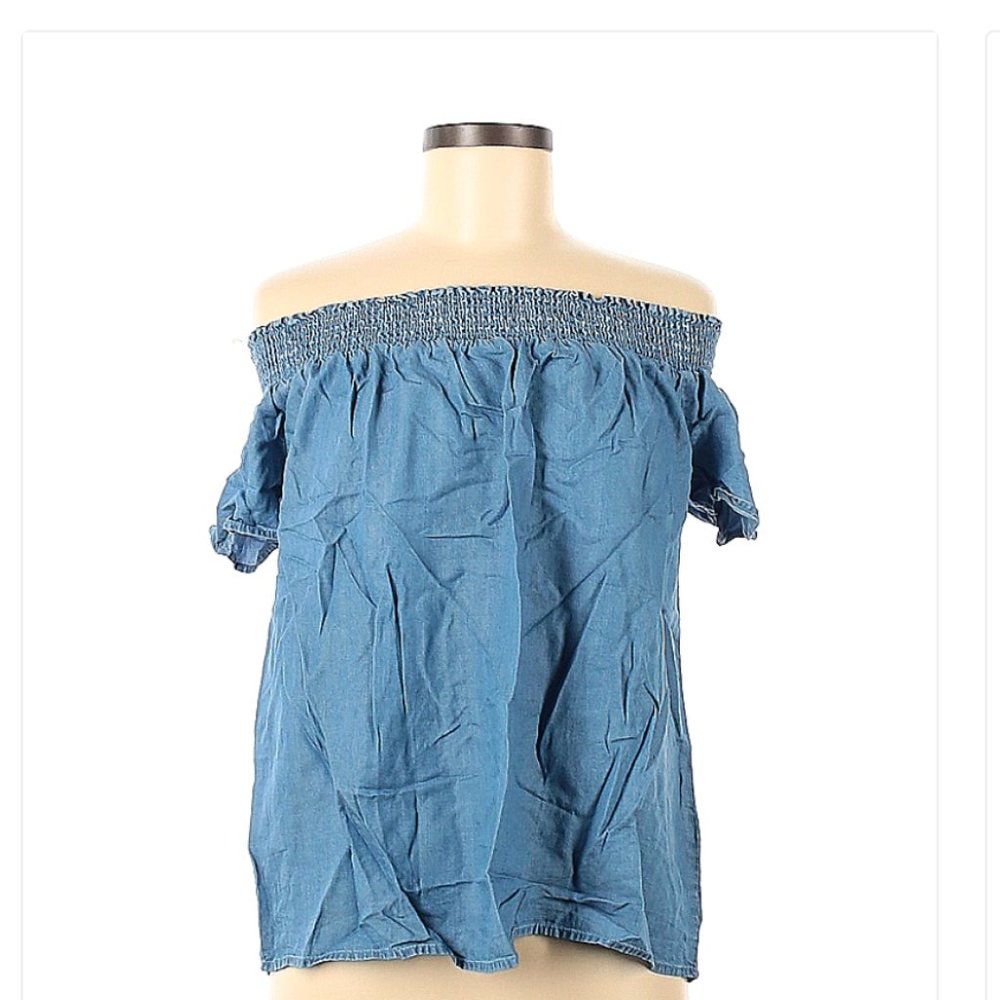 Old Navy Off The Shoulder Denim Top Size Medium - EUC